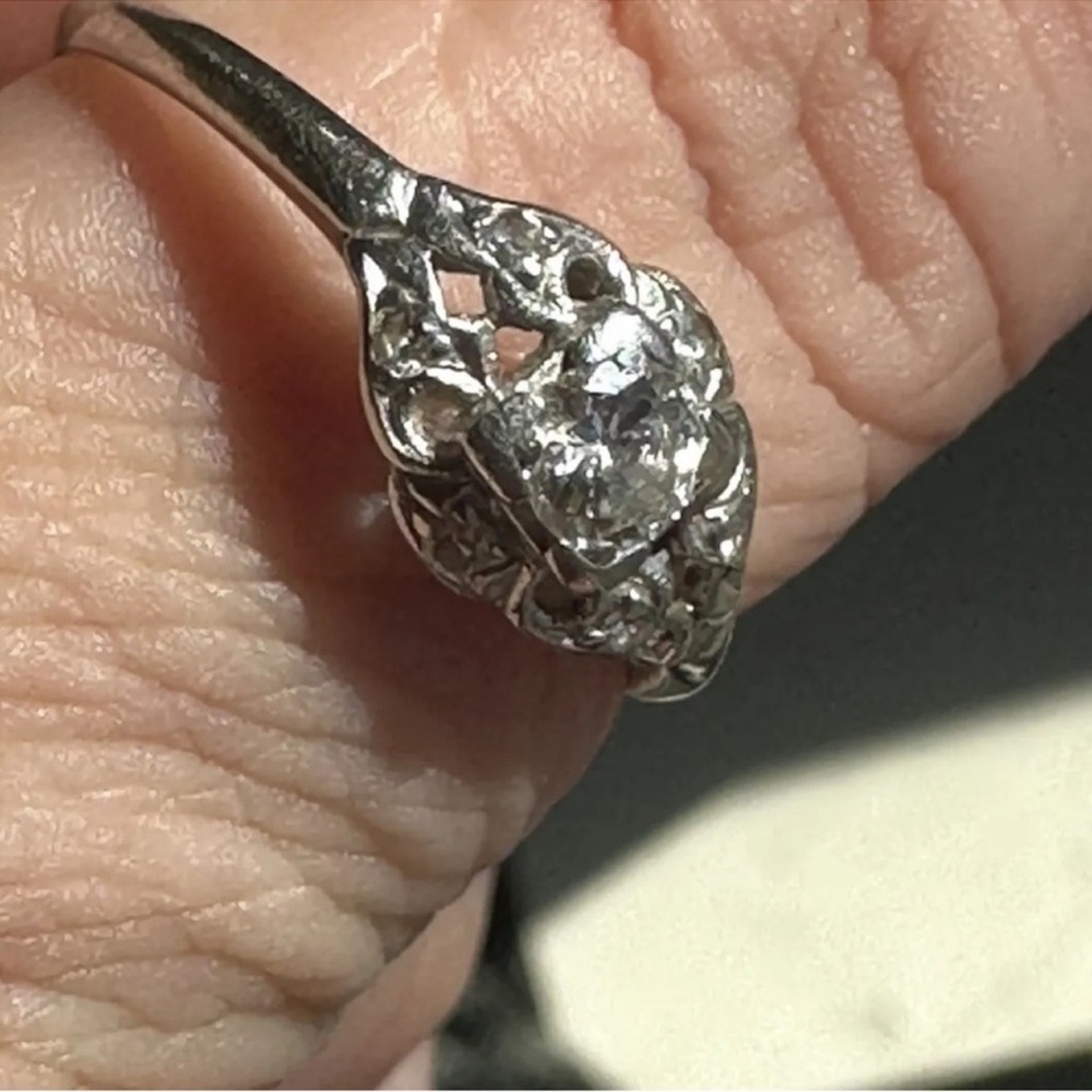 Elegant Platnuim and Diamond Ring